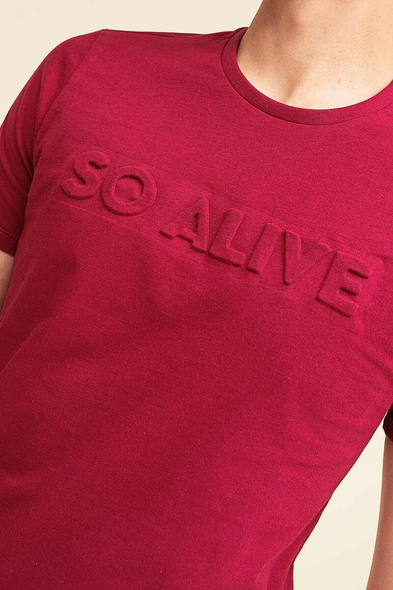 Camiseta So Alive manga corta con estampado en relieve