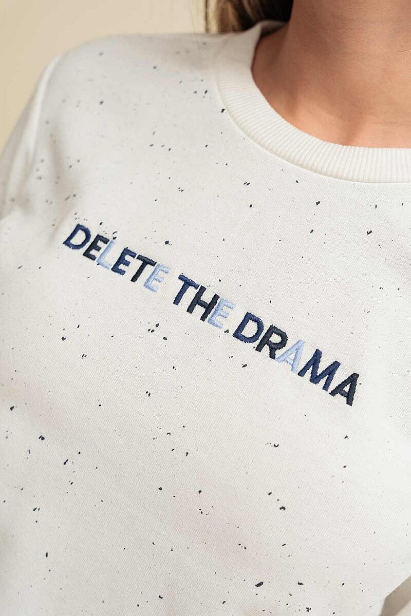 Buzo Delete The Drama pullover con bordado